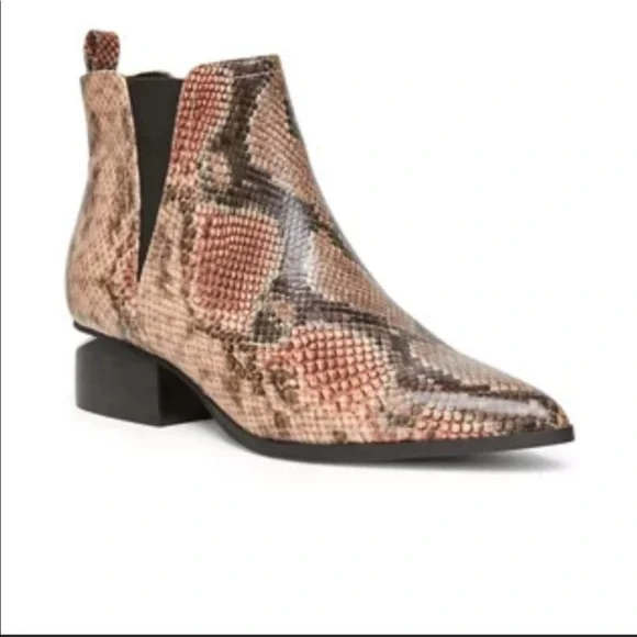 EUC Steven New York Radical V Side booties Pointed Toe Low Heel Snake Print 7.5 - Picture 2 of 12